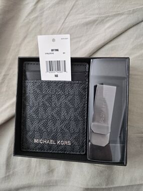 Michael Kors Black Leather Card Holder with Metal Money Clip
